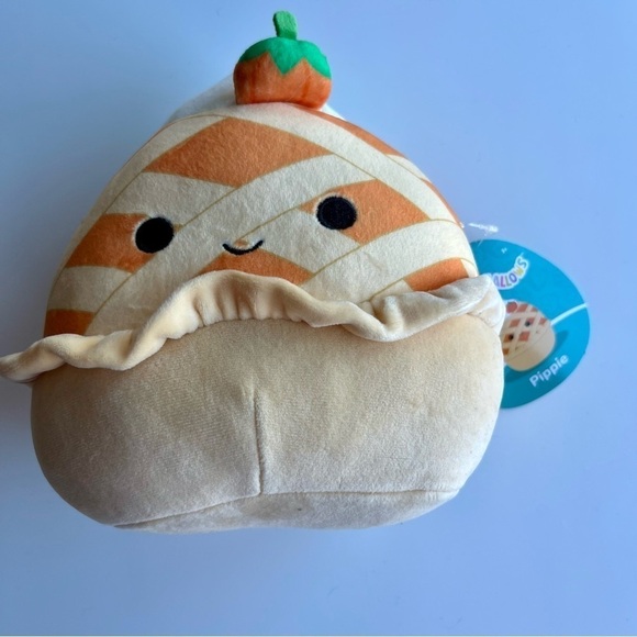 Squishmallows Pippie the Pumpkin Pie 7” Fall Squad 2022 NWT - Picture 1 of 4